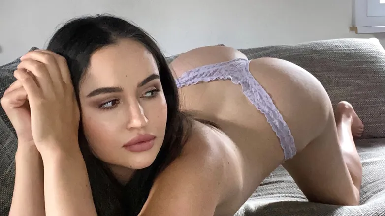 OnlyFans cuenta angeliseva header 2