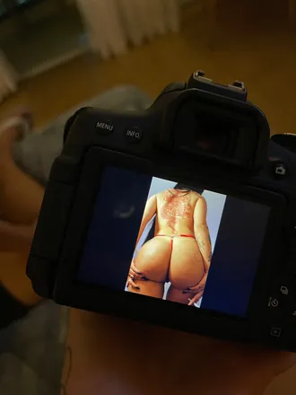 OnlyFans cuenta karinalaiino header 2