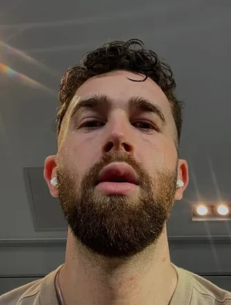 OnlyFans of sixfoot333