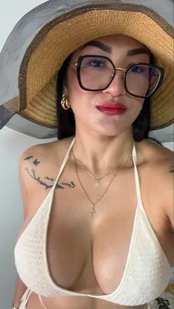 OnlyFans cuenta reynaramos header 2