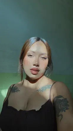 OnlyFans account  kaneri avatar 1