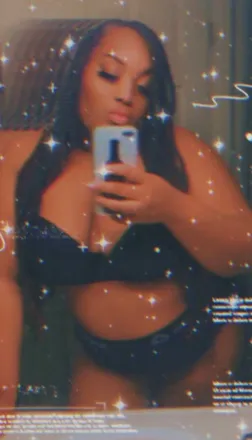 OnlyFans cuenta nikkithadon header 2