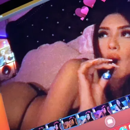 OnlyFans cuenta luxuraa avatar 1