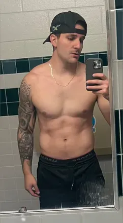 OnlyFans cuenta ragingpeen1 avatar 1