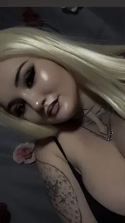 OnlyFans account  curvybbwloll avatar 1