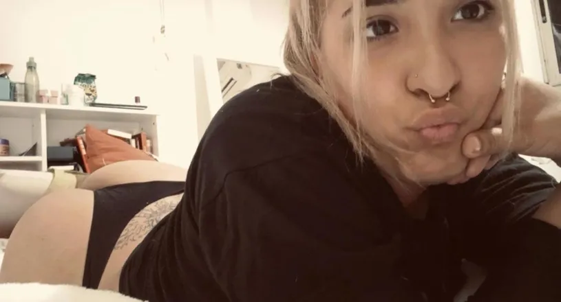 OnlyFans account  gigi_sweetie header 2
