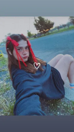 OnlyFans cuenta gaptoothgirl header 2