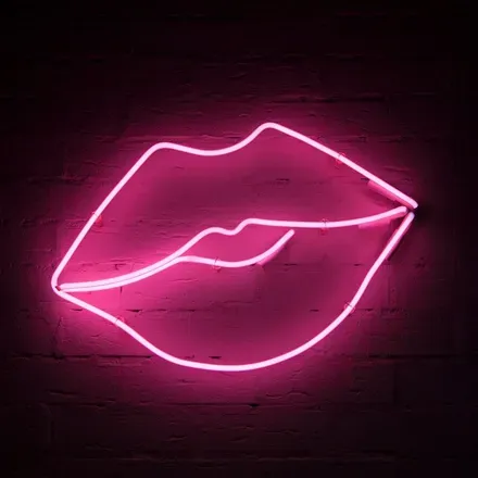 OnlyFans cuenta prettynshit header 2