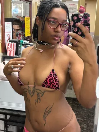 OnlyFans cuenta bunnybrat46 avatar 1