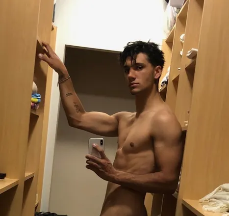 OnlyFans cuenta valeengp header 2