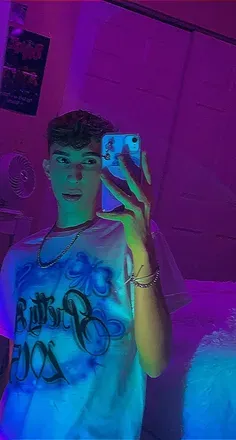 OnlyFans cuenta jonnyboykiss avatar 1