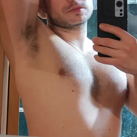 OnlyFans cuenta youaxel avatar 1
