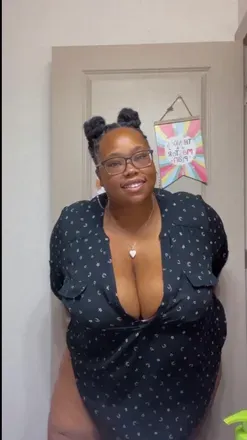 OnlyFans cuenta krissimonique avatar 1
