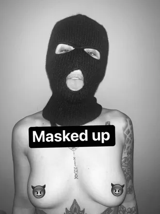 OnlyFans cuenta maskd_up header 2