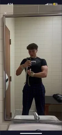 OnlyFans account  destroyeroftwinks avatar 1
