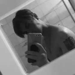OnlyFans account  tyringrey avatar 1