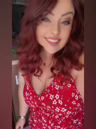 OnlyFans cuenta dakrscarletttemptress avatar 1