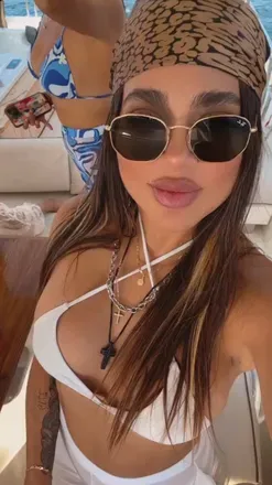 OnlyFans cuenta lari_ree avatar 1