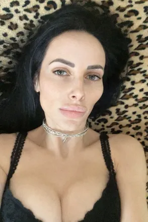OnlyFans cuenta sellyseri header 2