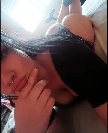 OnlyFans account  moreeh avatar 1