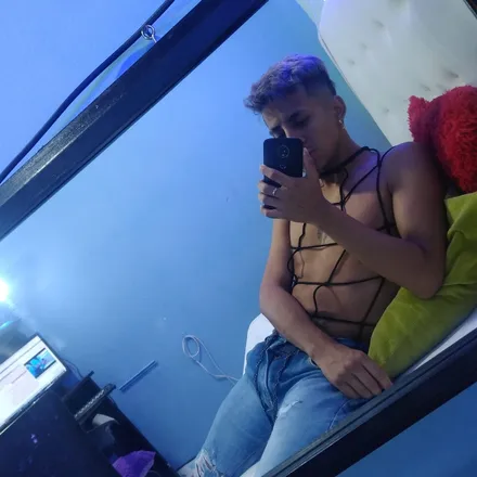 OnlyFans cuenta cloetd1 header 2