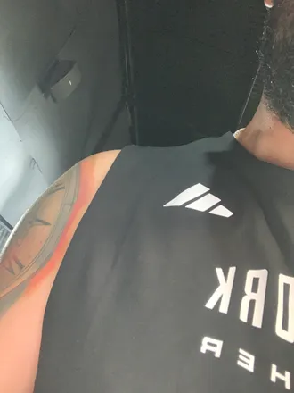 OnlyFans cuenta benjamin2228 header 2