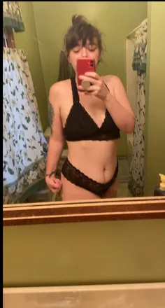 OnlyFans cuenta violetaileen header 2