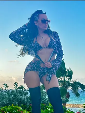 OnlyFans cuenta iamrobynfly avatar 1