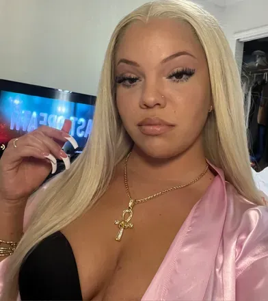 OnlyFans cuenta babyynikkii avatar 1