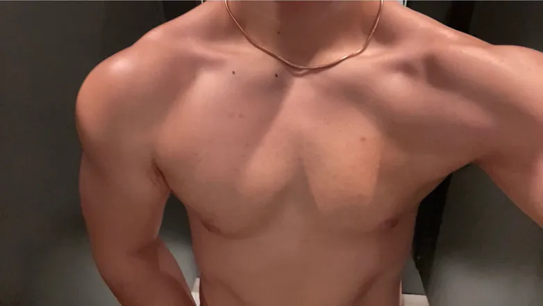 OnlyFans cuenta urfavlatino24 header 2
