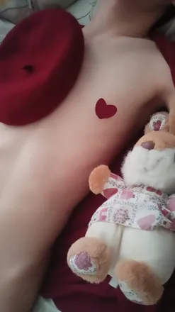 OnlyFans cuenta littlecookie_beret header 2