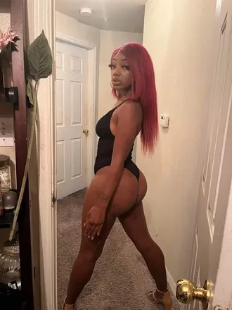 OnlyFans cuenta xxxbarbienokenxxx header 2