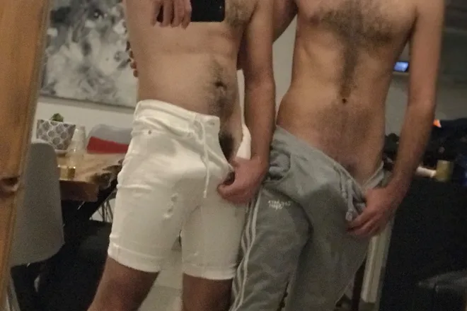 OnlyFans cuenta couplefeetandsex header 2