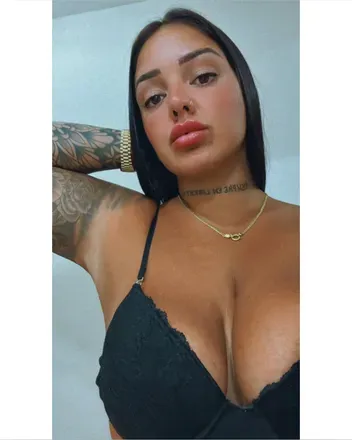 OnlyFans cuenta luciannaaaa avatar 1