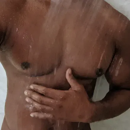OnlyFans account  kingknee avatar 1