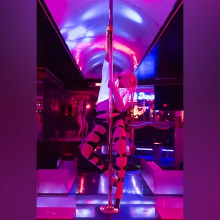 OnlyFans cuenta angie_lexx header 2