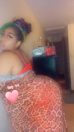 OnlyFans account  rhiadafreak avatar 1