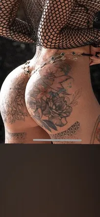 OnlyFans cuenta mayemodel header 2