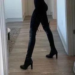 OnlyFans cuenta karinesupreme avatar 1