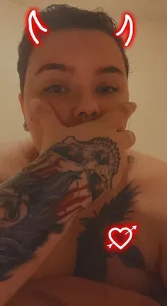 OnlyFans cuenta tattooed-witch69 avatar 1