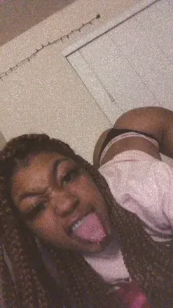 OnlyFans cuenta itttybittty header 2