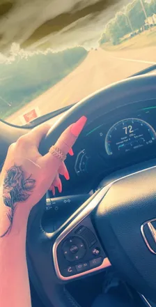 OnlyFans cuenta peachzncreem header 2