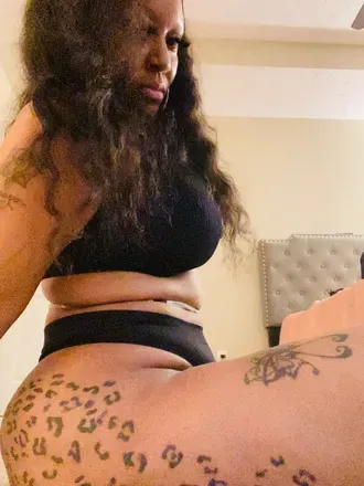 OnlyFans cuenta sassymoe avatar 1