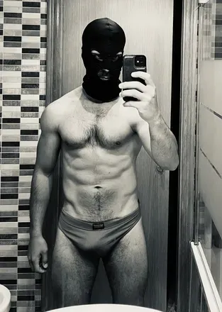OnlyFans account  masked_stud avatar 1