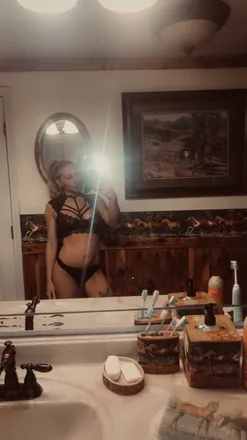 OnlyFans cuenta destinymcneely header 2