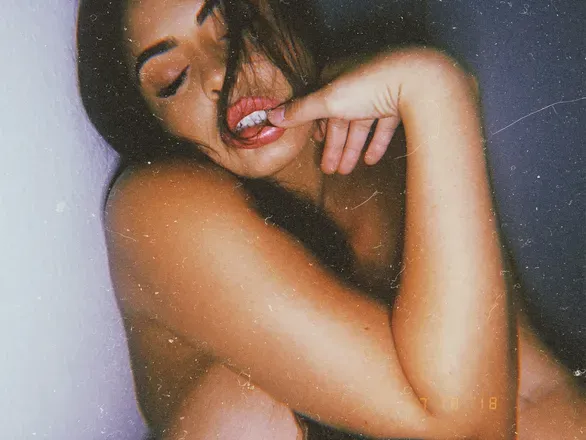 OnlyFans cuenta thatsilveraliengirl avatar 1