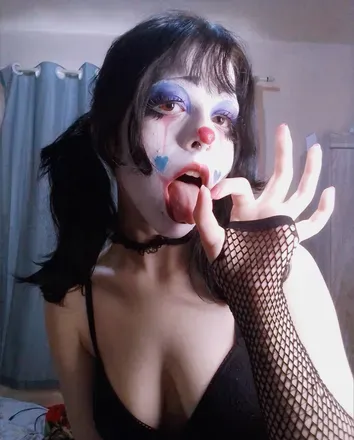 OnlyFans account  huniebunnypop avatar 1