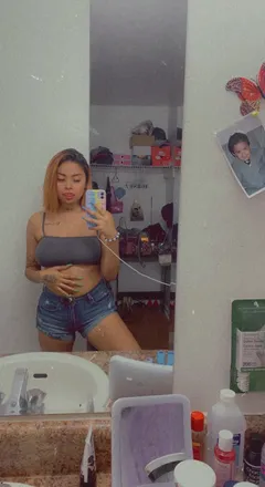 OnlyFans cuenta yourgirlgg1 header 2