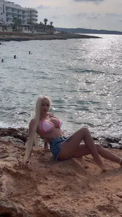 OnlyFans account  barbiegirl23 avatar 1