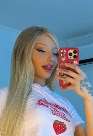OnlyFans account  amissmarie avatar 1